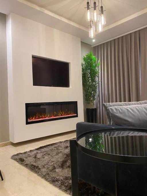 Appartement De Luxe ,Piscine,Parking,Terrasse アガディール エクステリア 写真